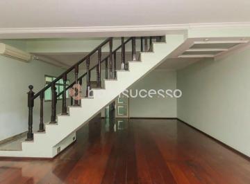 Casa · 228m² · 3 Quartos · 3 Vagas · Casa com 5 dormitórios à venda, 228 m² por R$ 1.300.000,00 - Vila Ema - São Paulo/SP