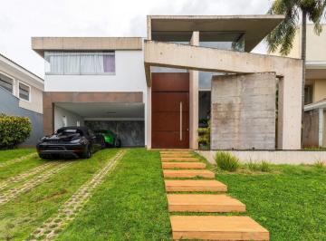 Casa · 520m² · 3 Quartos · 4 Vagas · .ENTRE O BRUTALISMO CONTEMPORÂNEO E A SOFISTICAÇÃO ATEMPORAL