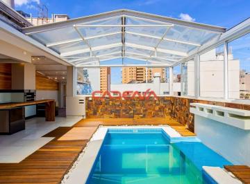 Apartamento · 214m² · 3 Quartos · 3 Vagas · Cobertura com 3 quartos e 3 vagas à venda no Batel