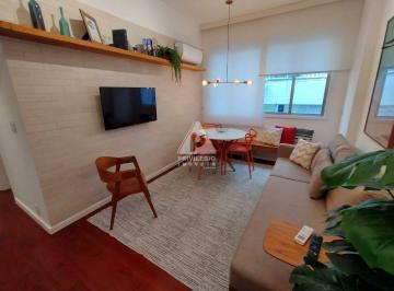 Apartamento · 74m² · 2 Quartos · Apartamento 2 quartos, 1 suíte, reformado - Copacabana