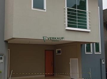 Casa · 131m² · 3 Quartos · 2 Vagas · Casa duplex Alto Padrão 03 quartos - Res Center Ville - Goiânia/Go