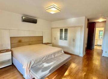 IMG_20260628_091507_000.jpeg · Sensacional casa para venda e locação em Alto de Pinheiros com 4 quartos, sendo 3 suítes, 398m² - re