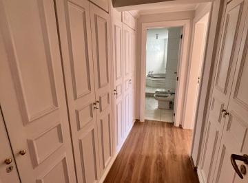 5da4afdc-d727-46e6-9f4f-4738219a4afb · Elegante apartamento para venda e locação em Itaim Bibi com 3 quartos, sendo 3 suítes, 240m²