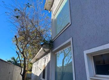 ea232d88-dec4-4b25-aa3e-f91f4e58c1ce · Casa no condomínio Residencial Morada dos Pássaros para venda com 5 quartos, sendo 5 suítes, 430m²