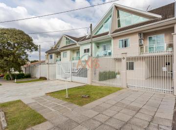 Casa · 176m² · 3 Quartos · 3 Vagas · Sobrado de 3 Quartos à Venda no Residencial Ilha Bela II | Cajuru Curitiba