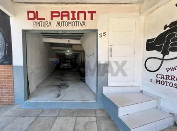 Comercial · 90m² · 2 Vagas · À venda loja na Avenida Principal de José Gonçalves, em Búzios