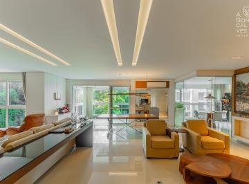 Apartamento · 269m² · 3 Quartos · 4 Vagas · Apartamento no Majestic, 03 Suítes, 04 Vagas, Espaço Gourmet com Vista para o Bosque, Mossunguê, Cur