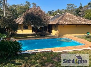 Casa · 302m² · 5 Quartos · 6 Vagas · Casa de Condomínio em Cotia com 5 Dormitórios e 3 Suítes