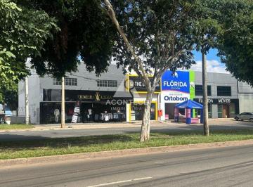 Comercial · 910m² · Oportunidade para investidor: Prédio Comercial com ótima Rentabilidade! CL 216, Santa Maria, DF