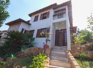 Casa · 402m² · 4 Quartos · 2 Vagas · Casa, 5 quartos, 2 suites, 4 vagas