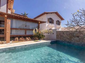 Casa · 758m² · 5 Quartos · 6 Vagas · 5 quartos, 2 suítes, 6 vgs- São Bento