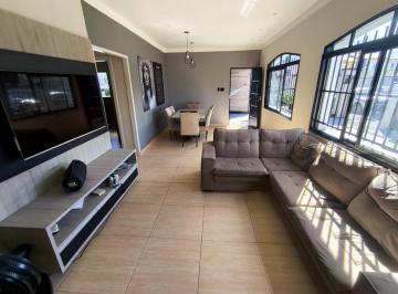 Casa · 250m² · 3 Quartos · 4 Vagas · Espaçosa Casa Térrea à Venda na Flórida, Praia Grande - 3 Quartos e Piscina