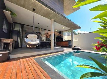 Imagem do Imóvel · Casa à venda com 180m² a poucos passos do mar com 3 suítes e piscina
