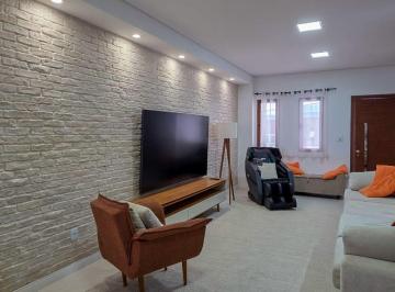 Casa · 195m² · 2 Quartos · 2 Vagas · CASA SOBRADO COM 02 SUITES A VENDA NO CONDOMINIO VILLA VERDE - JUNDIAI/SP - REF. 24026
