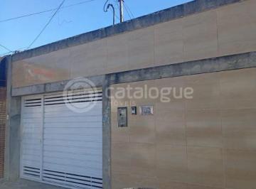 Casa · 240m² · 3 Quartos · Vendo Imovel com Estrutura para primeiro andar e um Ponto Comercial na Zona Norte de Natal/RN