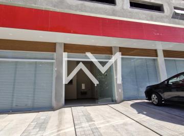 Comercial · 21m² · 1 Vaga · Ponto Comercial de 21m² no Bom Clima - Locação