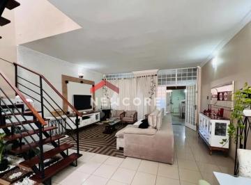 Casa de 3 quartos, Caçapava · Casa em Rua Primeiro Centenário de Jambeiro - Jardim Amália - Caçapava/SP