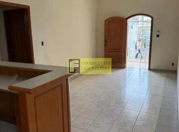 Casa de 1 quarto, São José do Rio Preto · Casa para venda e aluguel em Centro de 300.00m² com 1 Quarto