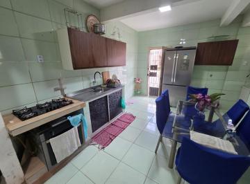 Casa · 234m² · 4 Quartos · 1 Vaga · Casa Ampla com 2 Moradias Independentes no P.A. Cabral – Ideal para Morar e Investir