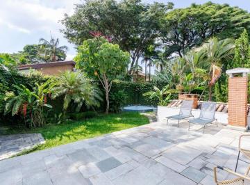 76bb8e8c-a59c-43bf-be40-286ff696fbf6 · Funcional casa para venda em Jardim dos Estados com 5 quartos, sendo 4 suítes, 530m²