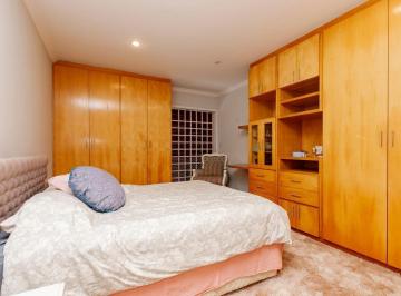 IMG_20260831_150058_000.jpeg · Aconchegante casa para venda em Jardim dos Estados com 5 quartos, sendo 4 suítes, 530m² - bruna-stec