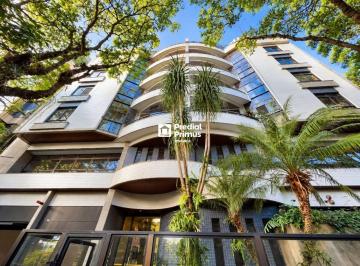 e42c3a1632ac802697591a539cca57a9f7a4ff13 · Apartamento Espaçoso com Varanda, 2 Vagas e Porteira Fechada com 195 m² por R$ 1.500.000 - Centro -