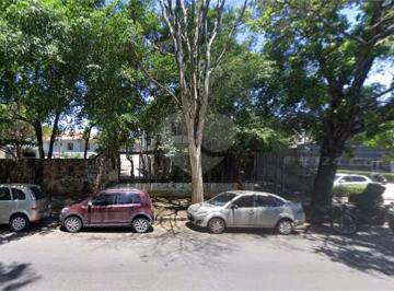 Comercial · 300m² · 20 Vagas · Prédio inteiro à venda em Alto de pinheiros - SP