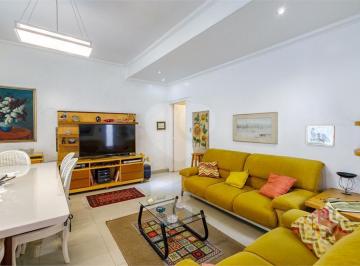 Casa · 140m² · 2 Quartos · 6 Vagas · Casa térrea com 2 quartos à venda em Vila cordeiro - SP