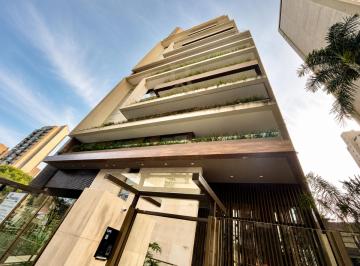 Apartamento de Alto Luxo no Edifício Carmen, 3 Suítes, Porteira Fechada ao lado do Clube Curitibano · Apartamento de Alto Luxo no Edifício Carmen, 3 Suítes, Porteira Fechada ao lado do Clube Curitibano