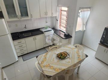 Casa · 175m² · 4 Quartos · 2 Vagas · Casa com quatro dormitórios no Estreito