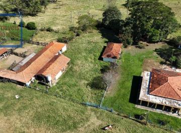 b3d93c961e41030151ce6e4f60cb852b763906fb · Fazenda , Bem localizada em Angatuba .