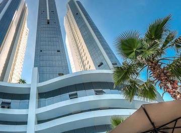 4aef25049c4a58db7e0ed87badb7bb3bdc99bac4 · Apartamento com 4 suítes , 4 vagas mobiliado à venda, torre central andar alto-Barra sul - Balneário