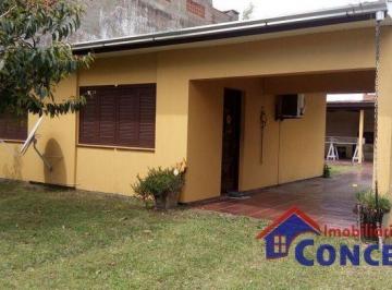 Casa · 600m² · 3 Quartos · 2 Vagas · C47 - Excelente residência em localização privilegiada a 400 metros do mar