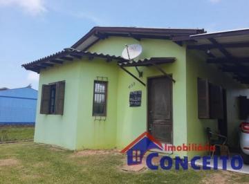 Casa · 275m² · 2 Quartos · 1 Vaga · C150 - Residência em ótima localização a 500 metros do mar