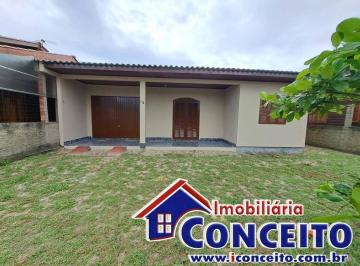 Casa · 300m² · 3 Quartos · C418 - Ótima residência de alvenaria próxima do mar