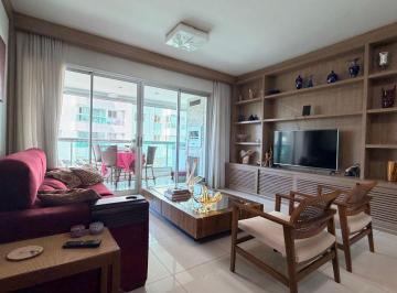 Apartamento de 4 quartos, Brasília · Vendo SQA 4 quartos, 3 vagas de garagens com 153m- 1º andar.