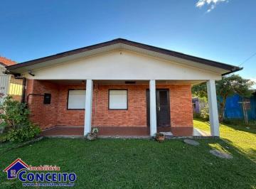Casa · 144m² · 4 Quartos · 1 Vaga · C135 - Excelente residência com anexo em região de moradores