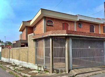 Foto 1 · Casa para venda em Saúde com 3 quartos, sendo 1 suíte, 2 vagas, 125m²