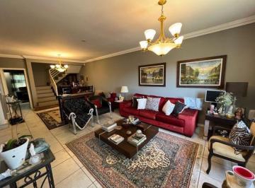 Foto 1 · Casa para venda em Jabaquara com 5 quartos, sendo 4 suítes, 3 vagas, 300m²