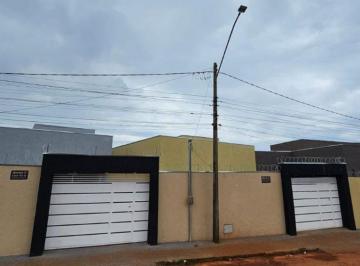 Casa de 3 quartos, Águas Lindas de Goiás · Casa de 215 m² com 3 quartos em venda em Chácaras Coimbra