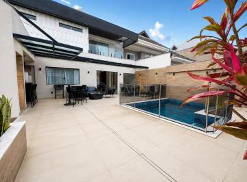 Casa de 4 quartos, Rio de Janeiro · Casa Mobiliada com Piscina e 3 Suítes no Recreio | 400m²