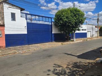 Comercial · 215m² · 10 Vagas · Pavilhão/Galpão à venda no bairro Conjunto Cruzeiro do Sul - Aparecida de Goiânia/GO
