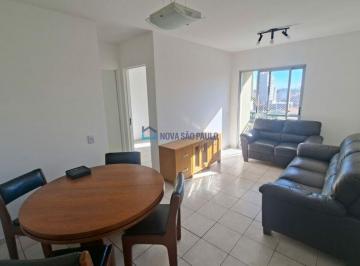 Apartamento · 61m² · 2 Quartos · 1 Vaga · Apartamento para locação do 02 quartos e 01 vaga de garagem.