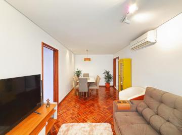Apartamento · 82m² · 3 Quartos · 1 Vaga · Apto 82m² 3 quartos, sendo um de empregada com suíte, prédio com elevador e vaga de garagem.