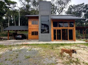 Rural · 175m² · 3 Quartos · 2 Vagas · CHÁCARA QUATRO BARRAS - PR