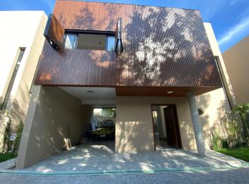Casa · 160m² · 3 Quartos · 2 Vagas · Casa em Condomínio em Camburi, São Sebastião/SP