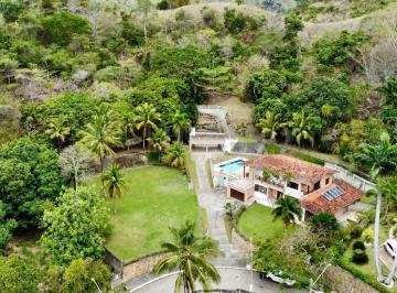 Casa · 492m² · 5 Quartos · 8 Vagas · Casa Alto Padrão em Praia do Arrastão, São Sebastião/SP