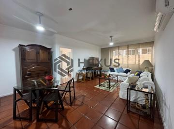Foto · Apartamento reformado a 200m da praia na região da Barra Funda nas Pitangueiras