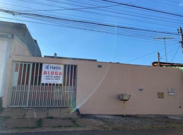 Casa de 3 quartos, Brasília · Casa QNJ 18, com 3 quartos sendo 1 suíte.