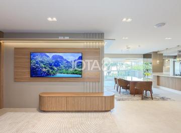 Apartamento · 158m² · 3 Quartos · 2 Vagas · APTO COM 3 SUÍTES, REFORMADO E MOBILIADO EM COND. CLUBE NO ÁGUA VERDE
